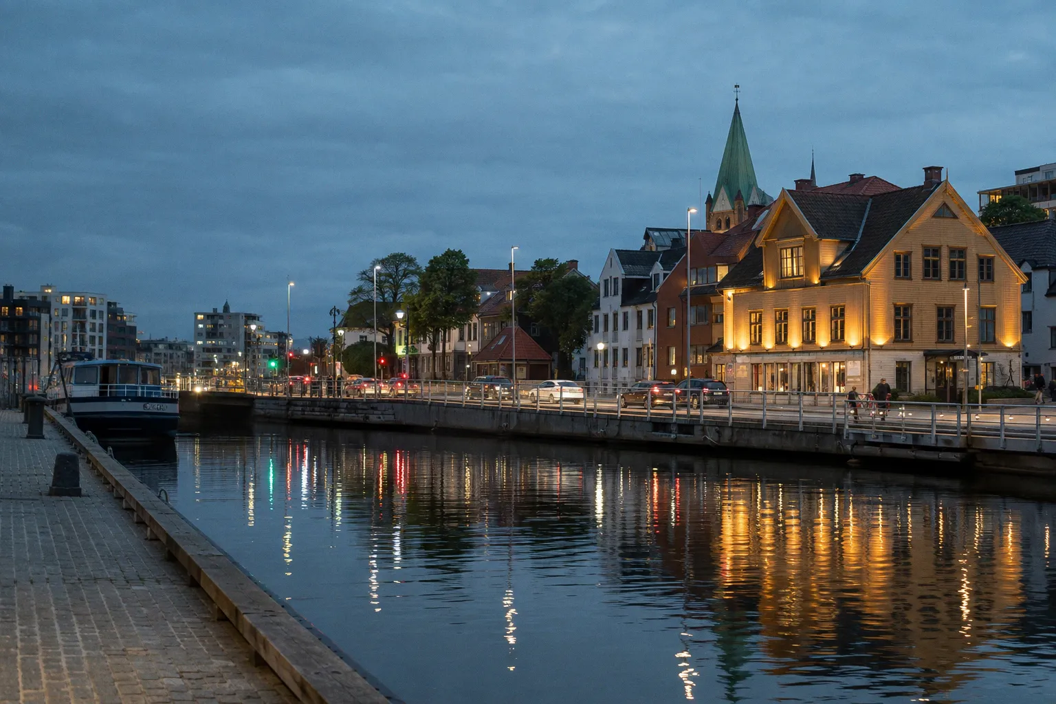 Alquiler de coches en Kristiansand: guía práctica para conducir en Noruega