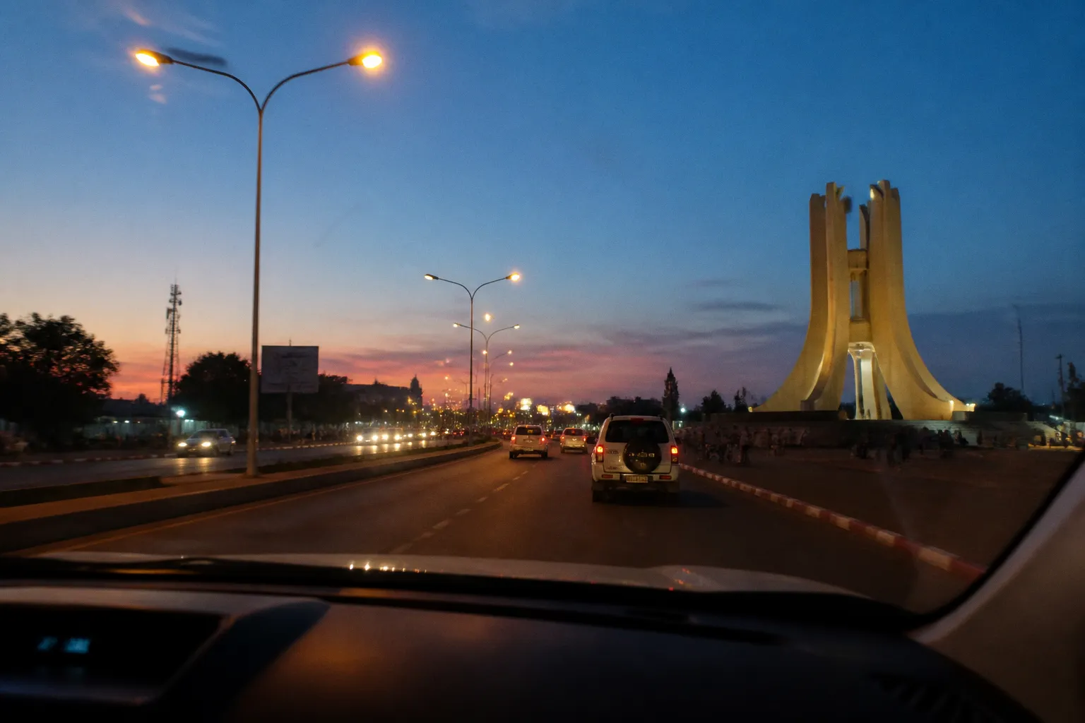 Alquiler de coches en Niamey (Níger): guía práctica