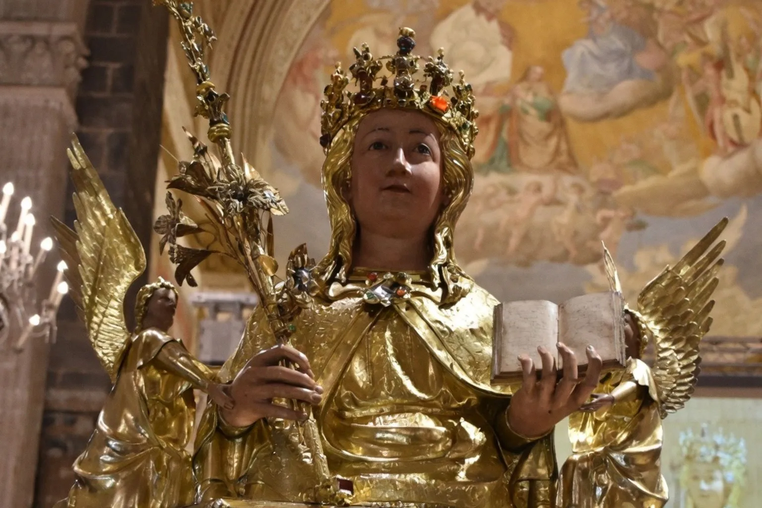 La fortaleza de Santa Ágata: Parolin invita a vivir enraizados en Cristo ante la adversidad